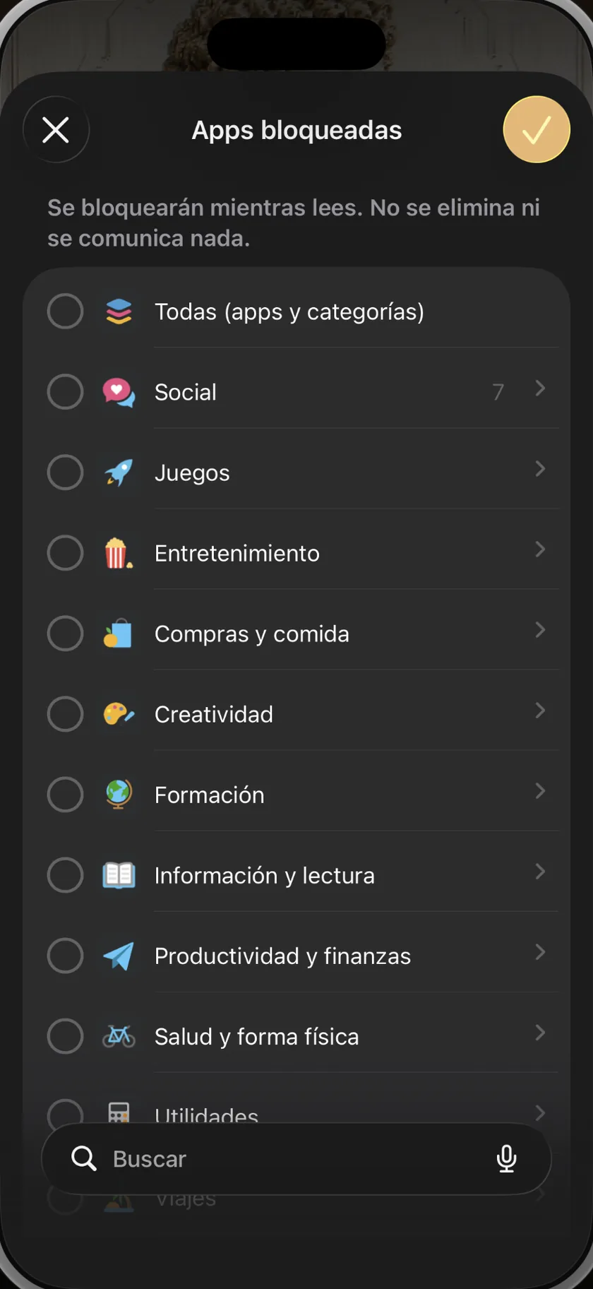 El selector de apps del sistema dentro de BookGate: categorías enteras —redes sociales, juegos, entretenimiento— o apps concretas, elegidas una vez y bloqueadas durante cada sesión.